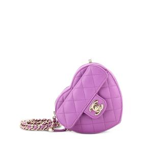 Сумка через плечо CC in Love Heart Clutch with Chain Quilted Lambskin