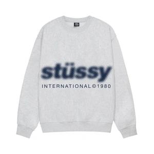 Свитеры с круглым вырезом Stussy Свитер с размытым принтом 'Пепельный Вереск'