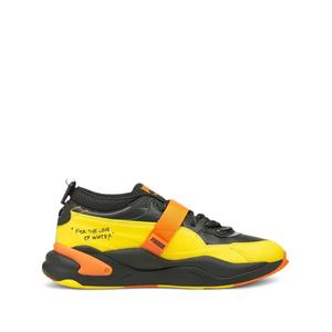 Кроссовки RS-2K из коллаборации с Central Saint Martins