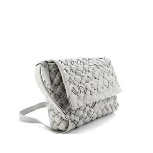 Сумка через плечо Rumple Messenger Bag среднего размера с плетением Intrecciato