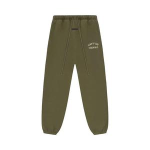 Спортивные штаны Fear of God Essentials Fleece Sweatpant 'Военный'