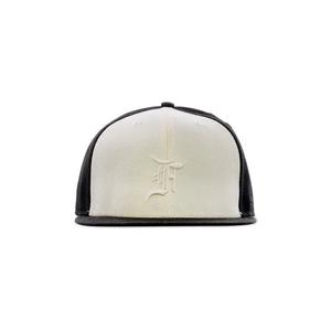 Бейсболки Fear of God Essentials x New Era 59Fifty Fitted Cap 'Black/White'