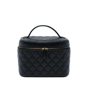 Стеганая сумка CC Quilted Caviar Case (2019 год)
