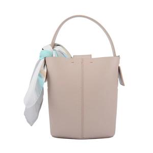 Terranova Felucca Мини-сумка-ведро с верхней ручкой в цвете Rose Cloud/Black