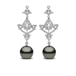 Серьги из белого золота с жемчугом и бриллиантами