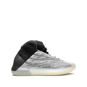 Кроссовки Yeezy Quantum