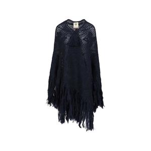Шарф Coperta Peonia в технике кроше с бахромой