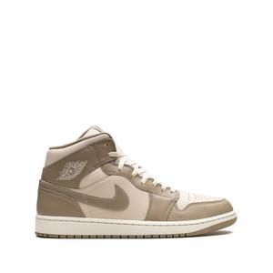 Кроссовки Air Jordan 1 Mid 'Legend Light Brown'