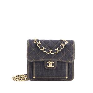 Стеганая сумка на плечо Double You CC Flap Bag среднего размера