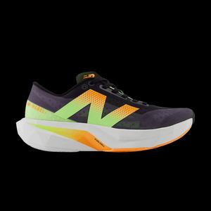 Кроссовки New Balance Wmns FuelCell Rebel v4 'Черный Белый Персиковый'