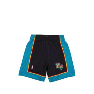 Шорты 1998 Detroit Pistons из коллаборации с NBA