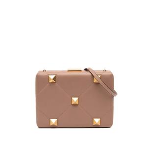 Сумка через плечо Roman Stud Box Clutch on Strap (2018-2026 годы)