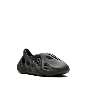 Кроссовки Yeezy Foam Runner Carbon