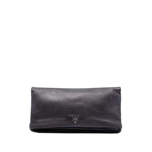 Клатч Metallic Soft Calf Fold Over (2010-2026 годы)