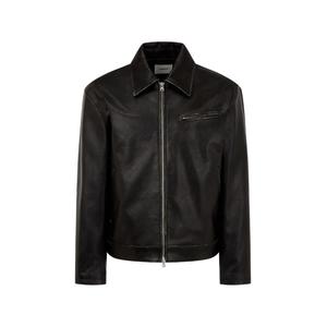 Бомбер с заостренным воротником
