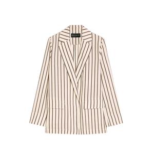 Блейзер в вертикальную полоску