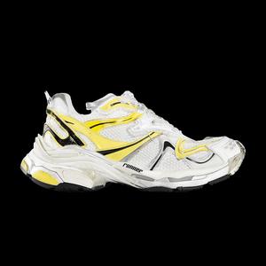 Кроссовки Balenciaga Runner Sneaker 'Worn-Out - White Yellow'