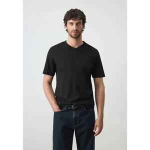 Футболка Slim Fit