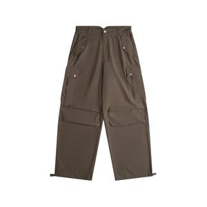 Спортивные брюки из сирсакера