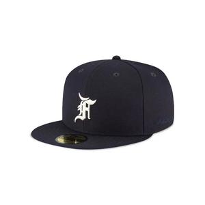 Бейсболка Fear of God Essentials x New Era Fitted Cap 'Navy/White'