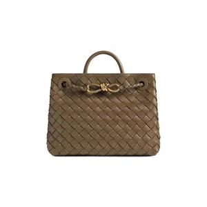 Сумки на ручку Bottega Veneta Большая сумка Andiamo «Сосновая шишка»