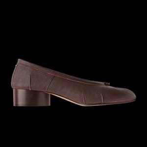 Кроссовки Maison Margiela Wmns Tabi New Ballerina 'Artisanal Vintage Effect - Moka'