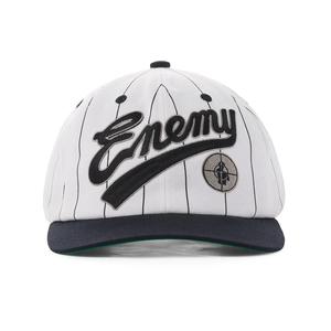 Кепка с логотипом из коллаборации с Public Enemy