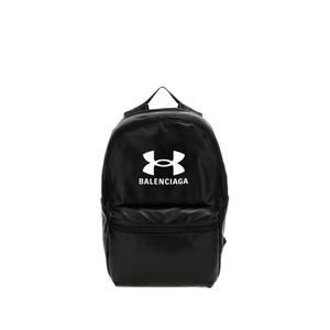 Рюкзак из коллаборации с Under Armor