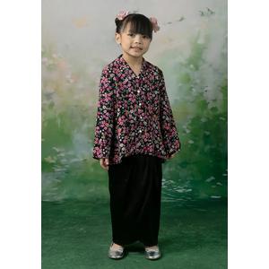 Комплект kebaya Darisa