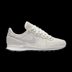 Повседневный бег Nike Internationalist LX 'Phantom Light Bone'