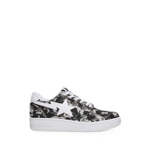 Кроссовки с камуфляжным принтом из коллаборации с Comme des Garçons