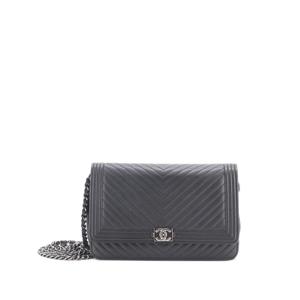 Сумка через плечо Boy Wallet on Chain Chevron Calfskin