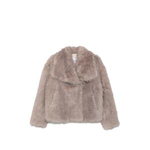 Куртка с пушистой текстурой и oversized воротником