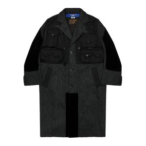 Пальто со вставками из коллаборации с Filson