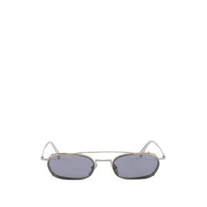 Солнцезащитные очки из коллекции eyewear