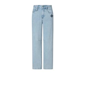 ЖЕНСКИЕ ВЫШИТЫЕ ДЖИНСЫ ИЗ МЫТОГО ДЕНИМА С ЛОГОТИПОМ IRIS