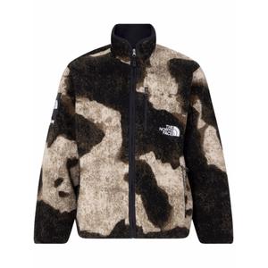 Флисовая куртка из коллаборации с TNF