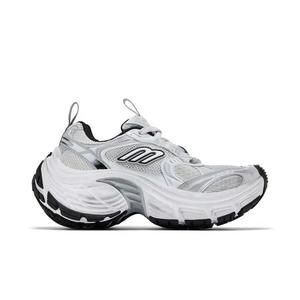 Кроссовки Balenciaga Wmns 10XL Sneaker «Worn-Out - White Black»