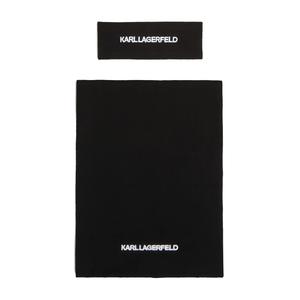 Подарочная коробка K/Essential с платком