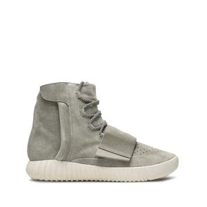 Высокие кроссовки 750 Boost из коллаборации с Yeezy