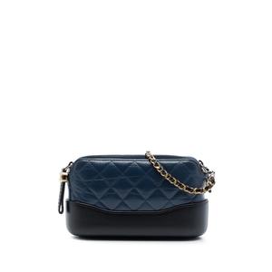 Сумка через плечо Bicolor Aged Calfskin Gabrielle Double Zip Clutch with Chain (2018 год)