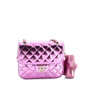 Стеганая мини-сумка на плечо Hollywood Boulevard Square Flap Bag with Star Coin Purse Metallic Leather