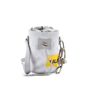 Сумка-ведро Chalk Nano Bag Limited Edition Logo Story Monogram Canvas
