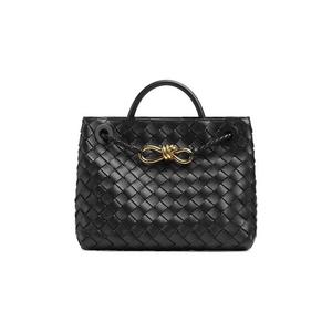 Сумки через плечо Bottega Veneta Lambskin Andiamo Small Hand Bag 'Black'