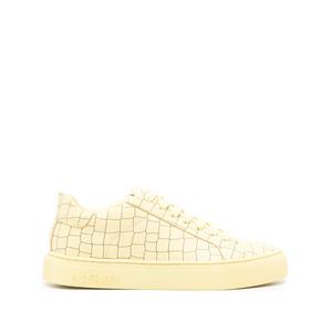 Фактурные кроссовки Essence Croco