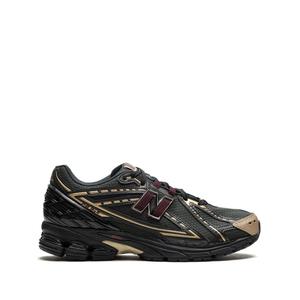 Кроссовки 1906R Black из коллаборации с Kith