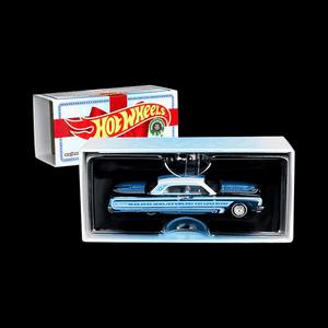 Игрушки и наборы для игр Hot Wheels The Snowman Rlc Exclusive Holiday ’64 Impala