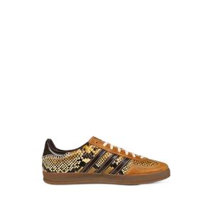 Кроссовки Gazelle из коллаборации с Wales Bonner