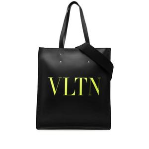 Сумка-тоут Rockstud VLTN (2018-2026 годы)