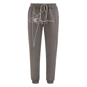 Спортивные брюки из коллаборации с Champion